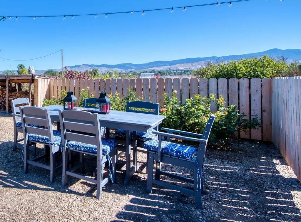 1534 Brittany Way Corvallis MT 59828