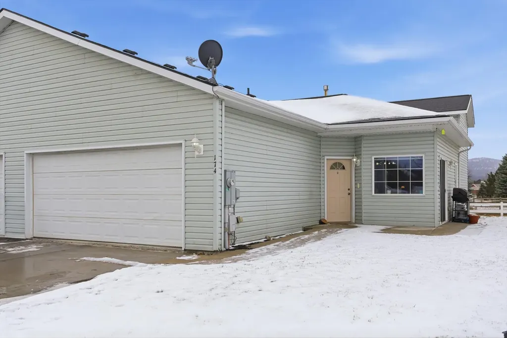 174 Empire Loop Kalispell MT 59901