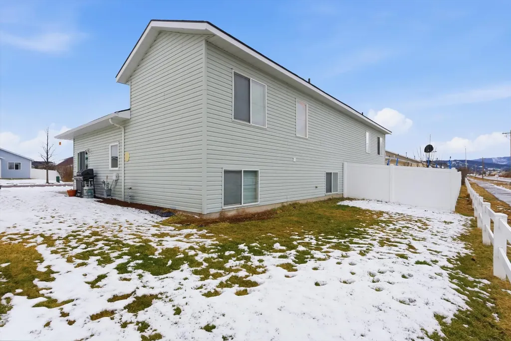 174 Empire Loop Kalispell MT 59901