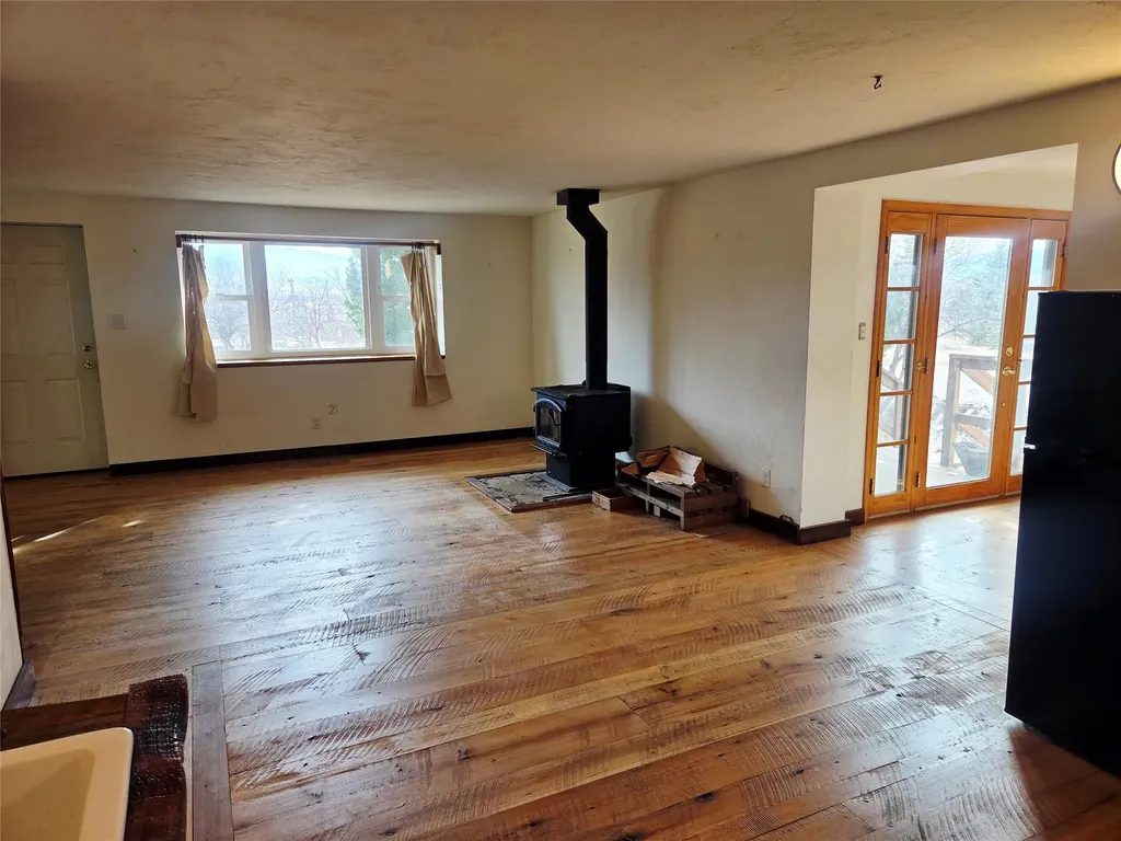 117 Yellowstone Road Whitehall MT 59759