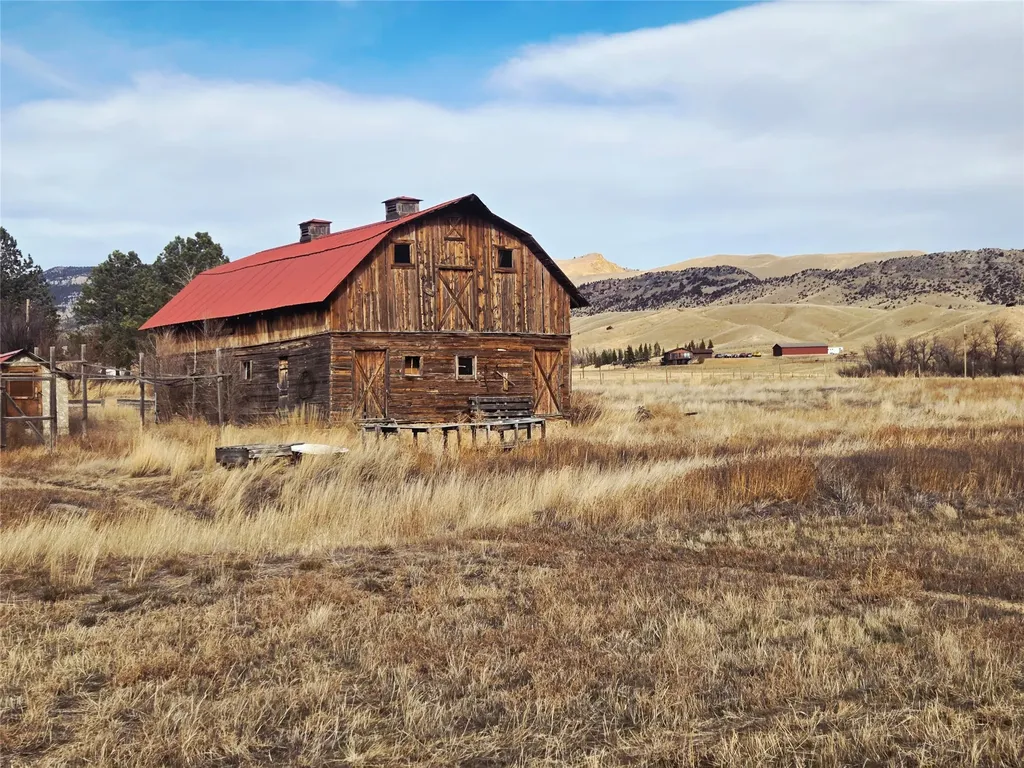 117 Yellowstone Road Whitehall MT 59759