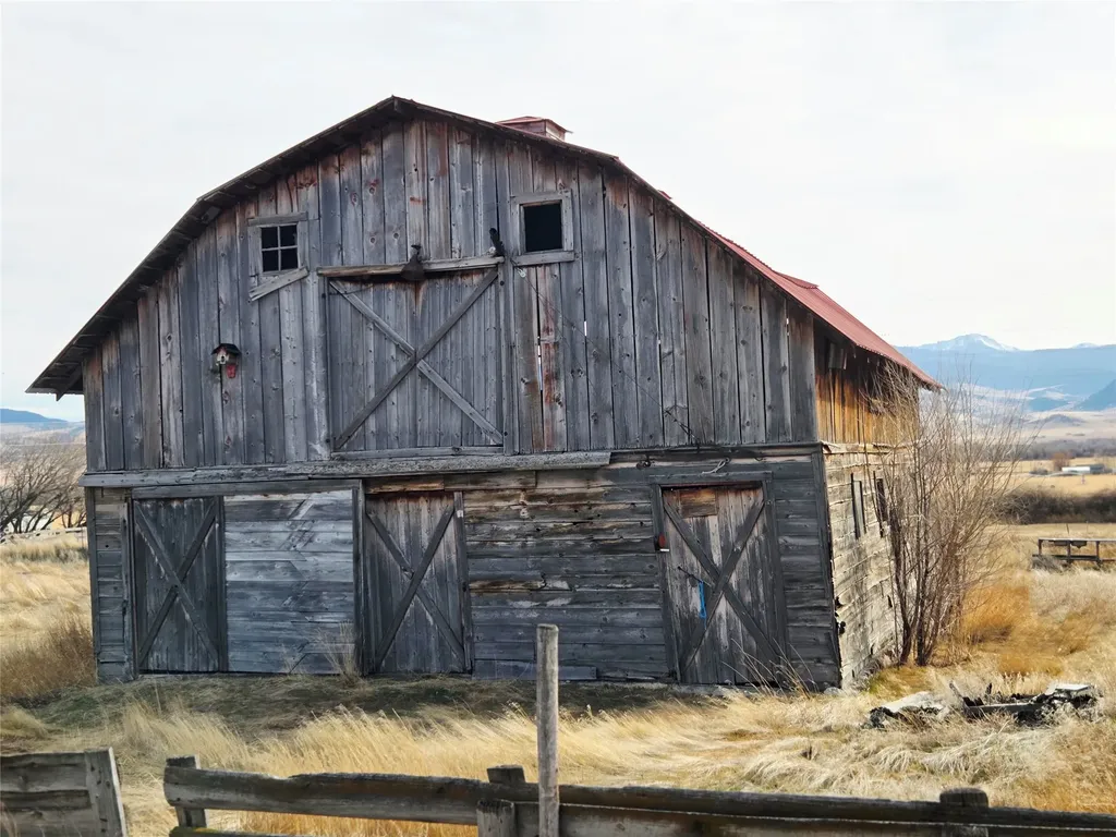 117 Yellowstone Road Whitehall MT 59759