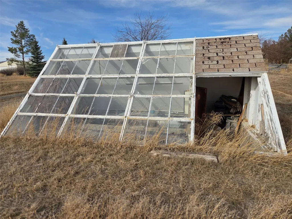 117 Yellowstone Road Whitehall MT 59759
