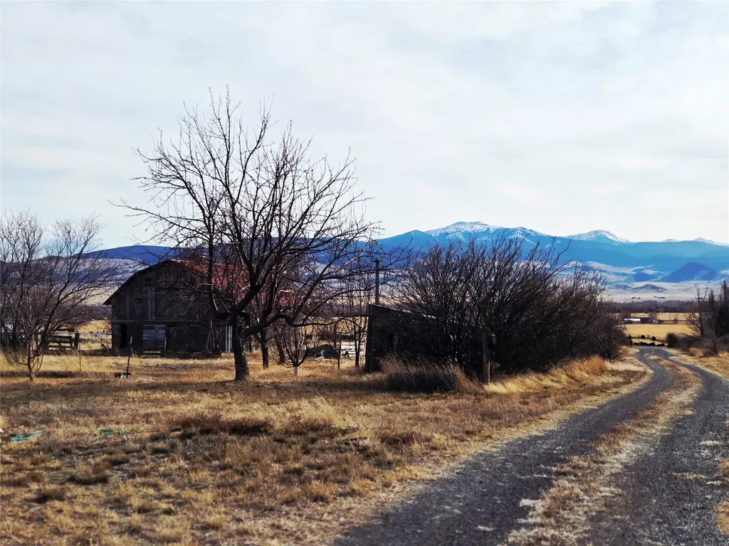 117 Yellowstone Road Whitehall MT 59759