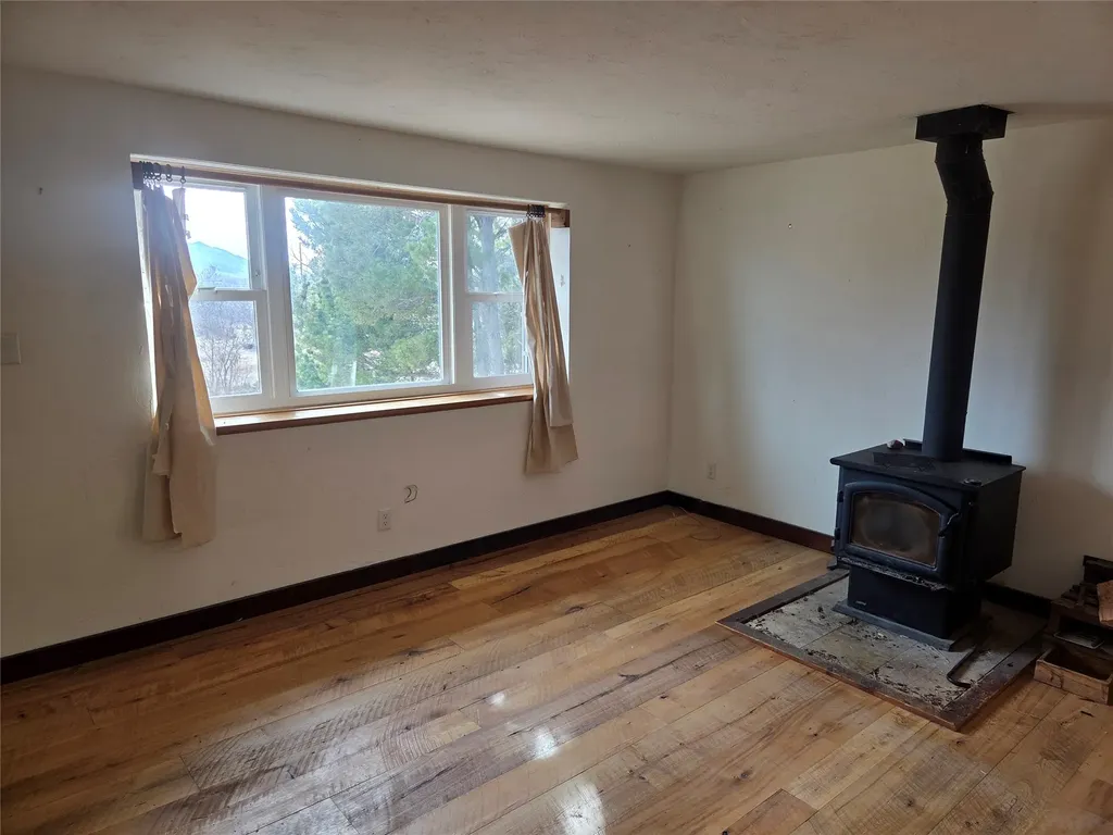 117 Yellowstone Road Whitehall MT 59759