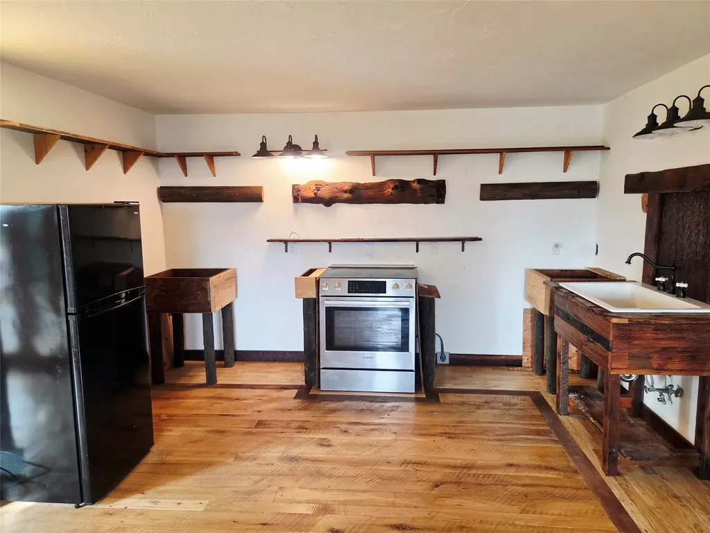 117 Yellowstone Road Whitehall MT 59759