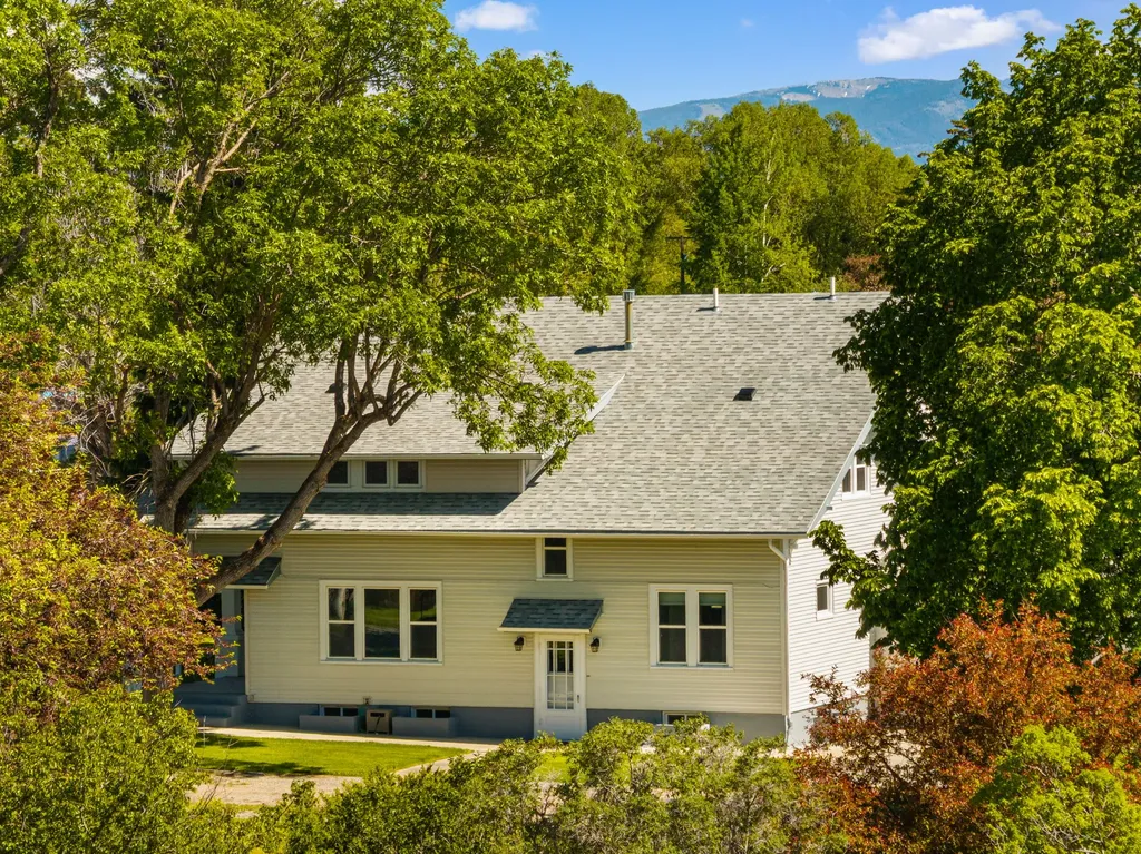 204 Boundary Street Sheridan MT 59749