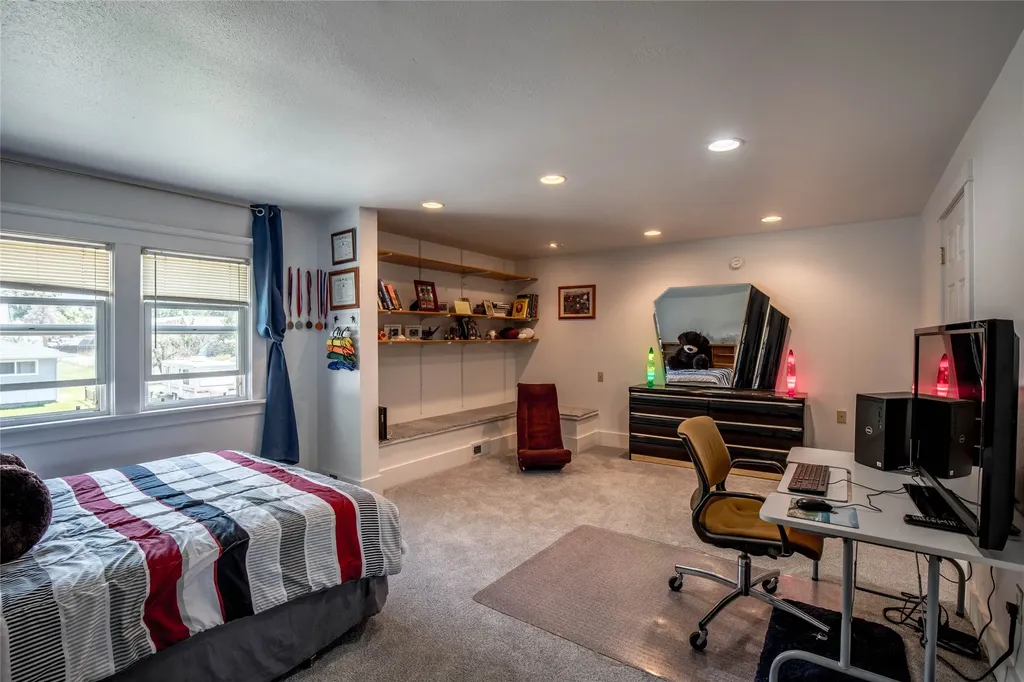 204 Boundary Street Sheridan MT 59749