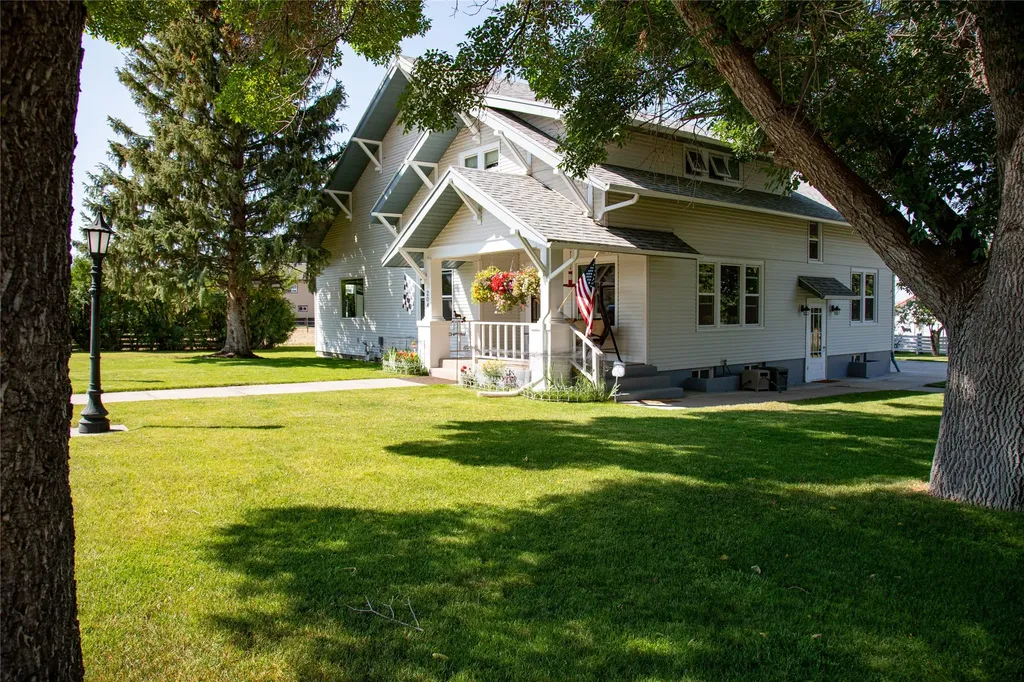 204 Boundary Street Sheridan MT 59749