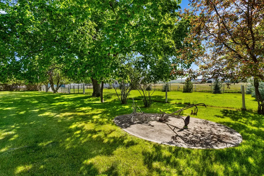 204 Boundary Street Sheridan MT 59749