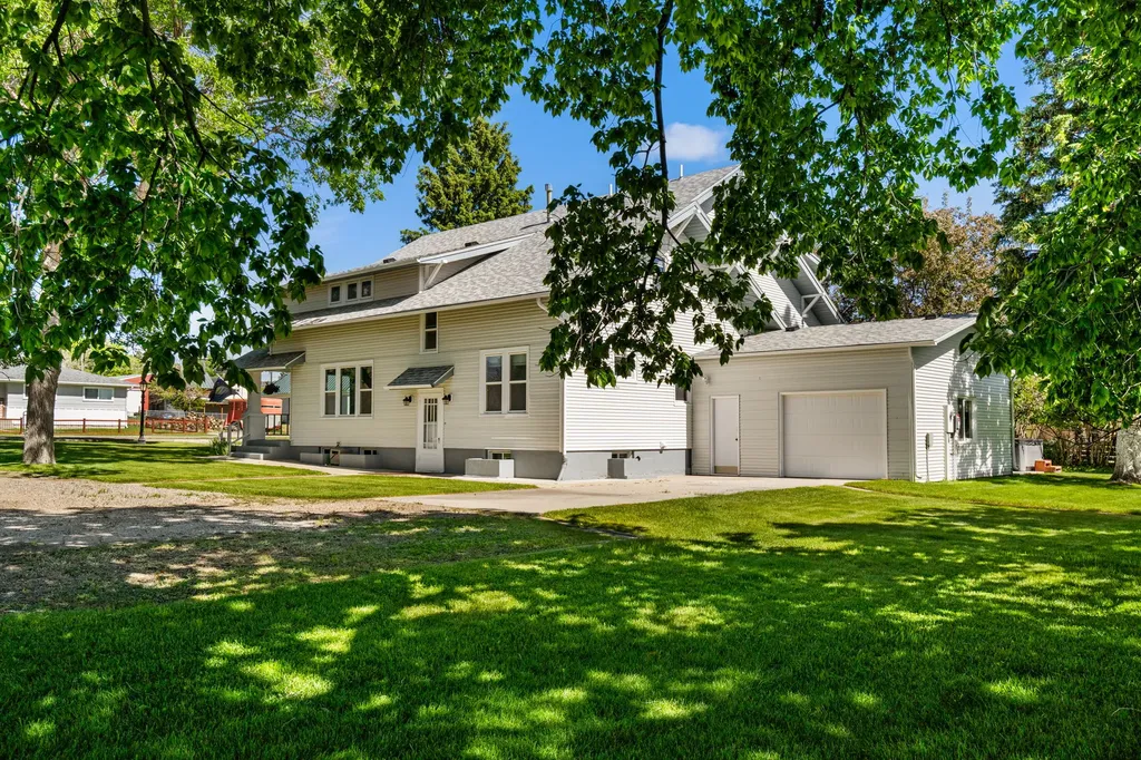 204 Boundary Street Sheridan MT 59749