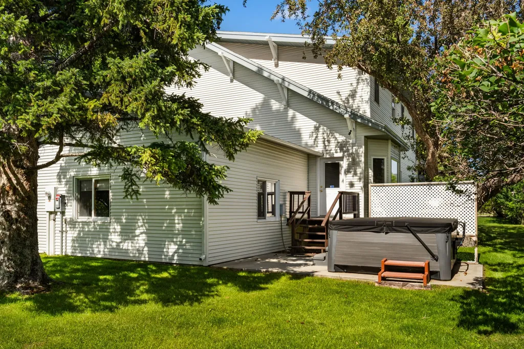 204 Boundary Street Sheridan MT 59749