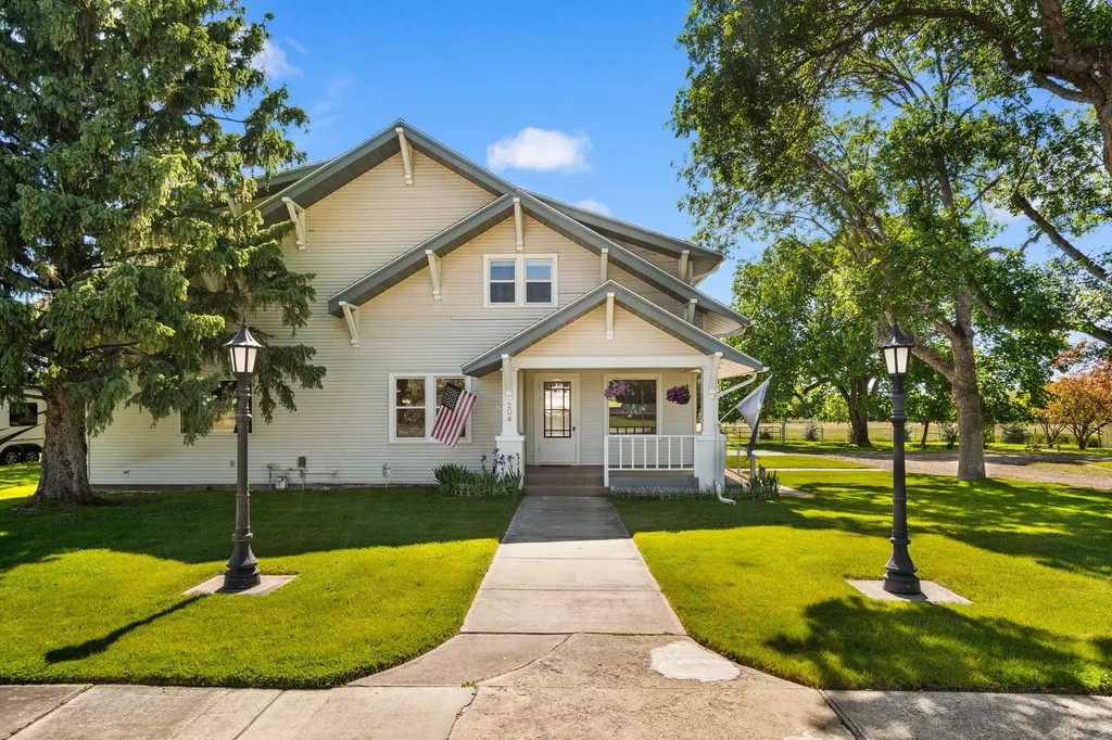204 Boundary Street Sheridan MT 59749