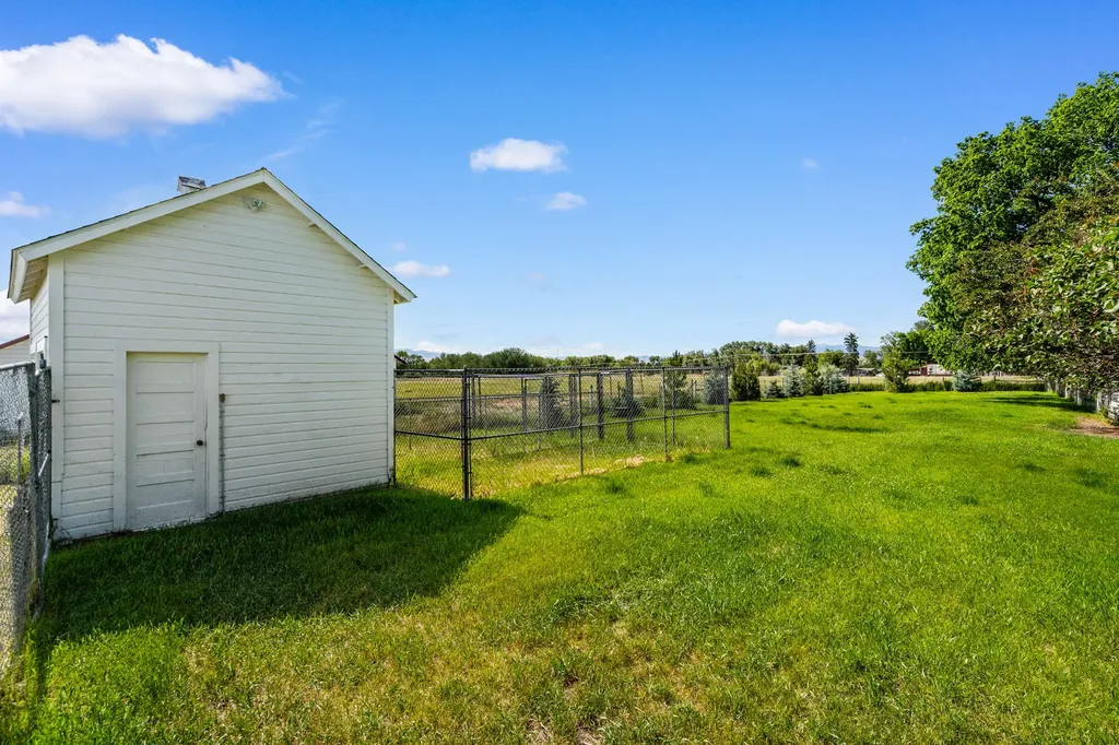 204 Boundary Street Sheridan MT 59749
