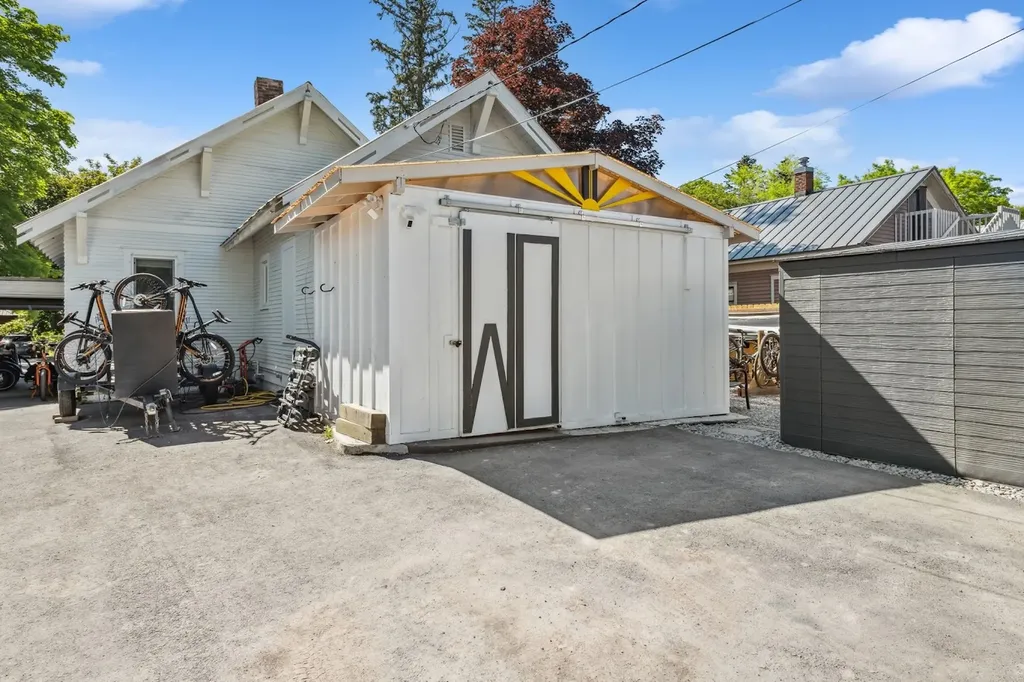 541 Spokane Avenue Whitefish MT 59937