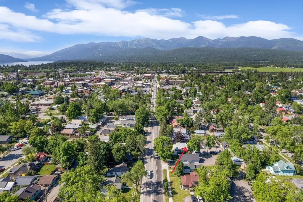 541 Spokane Avenue Whitefish MT 59937