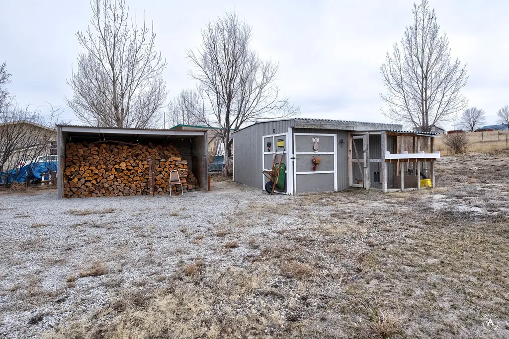 12 Woodchuck Loop Townsend MT 59644