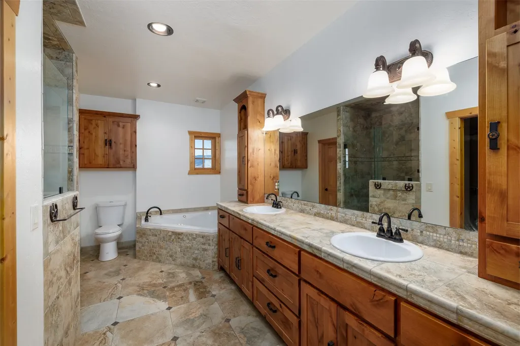 5 Shoshoni Way Pray MT 59065