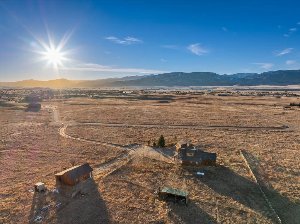 5 Shoshoni Way Pray MT 59065