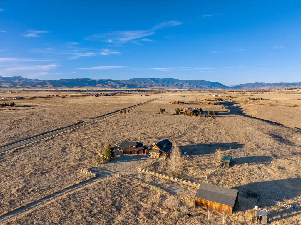 5 Shoshoni Way Pray MT 59065