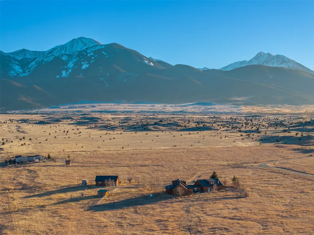 5 Shoshoni Way Pray MT 59065