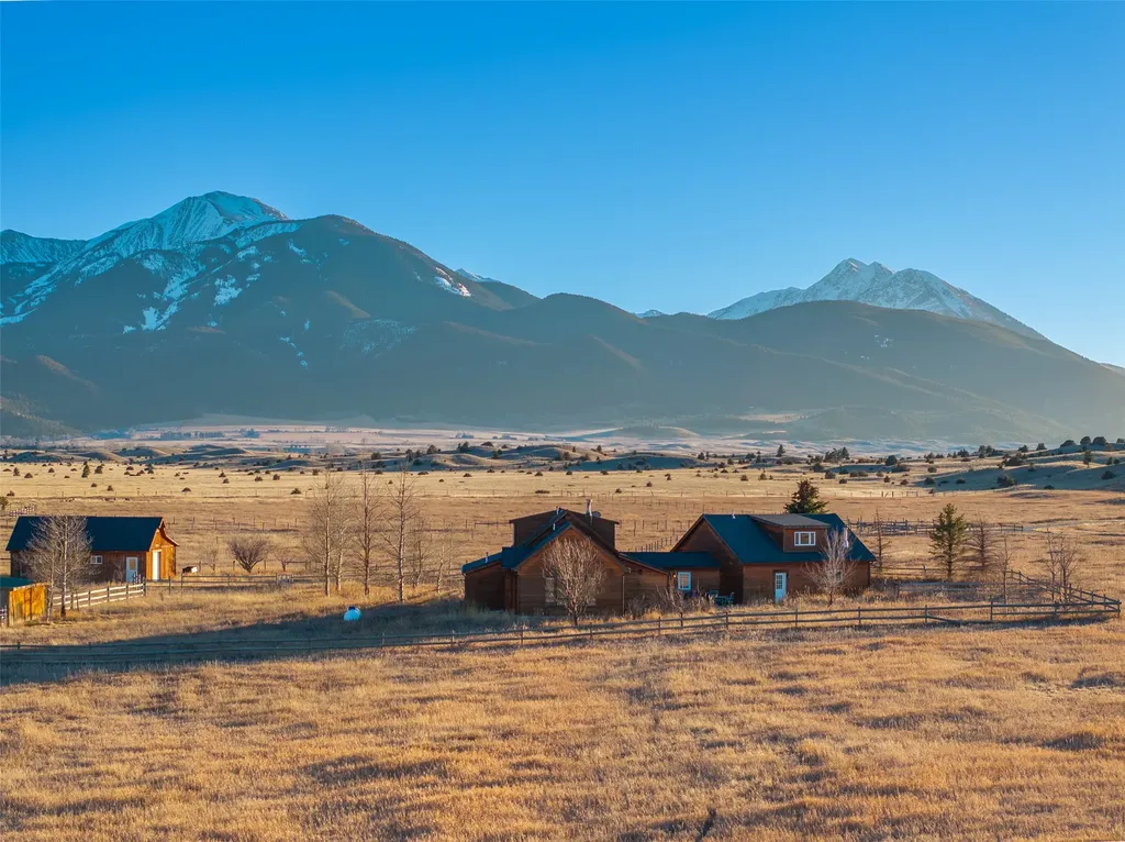 5 Shoshoni Way Pray MT 59065