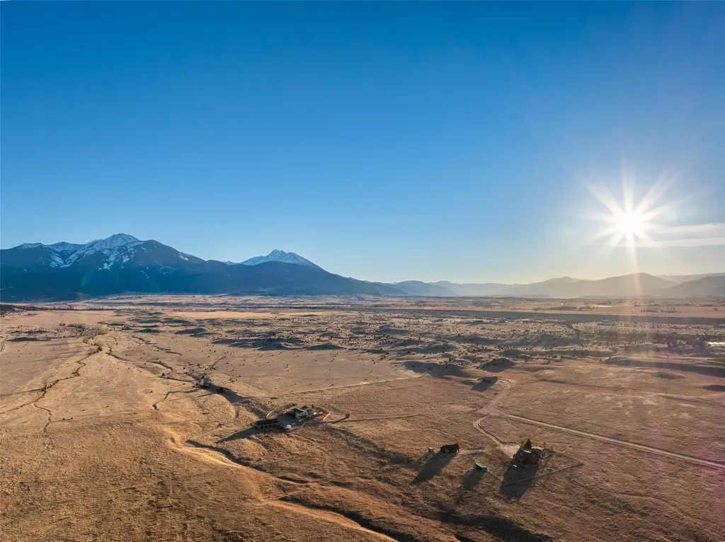5 Shoshoni Way Pray MT 59065