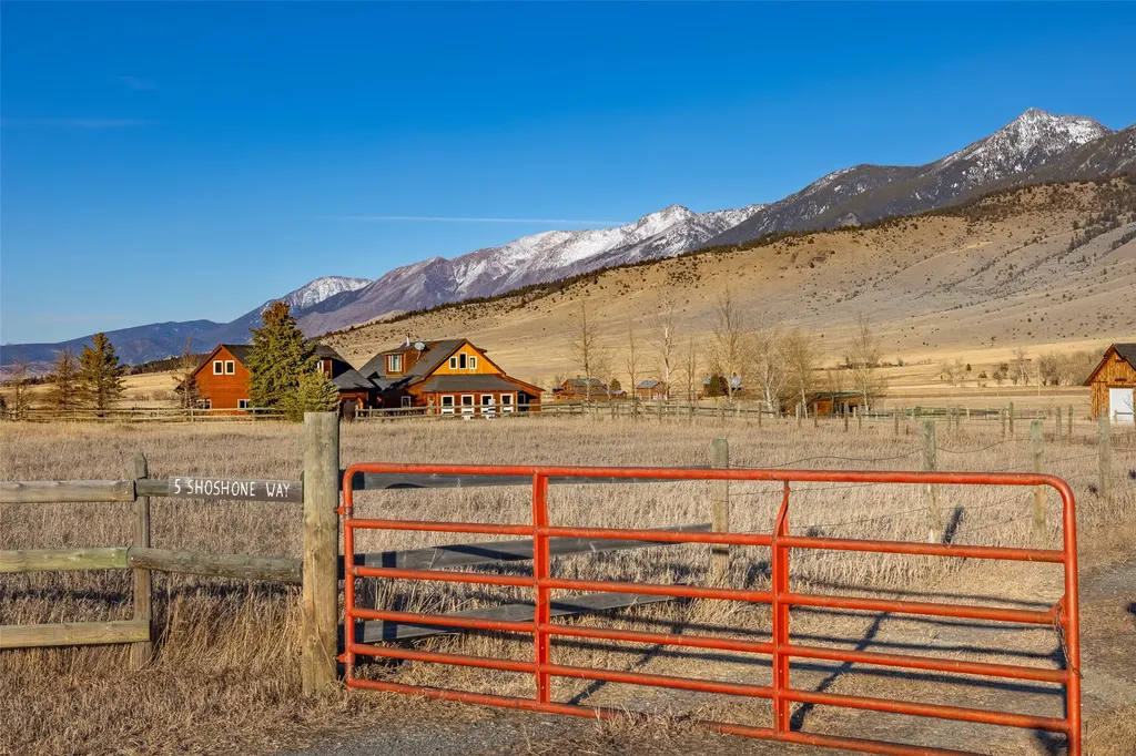 5 Shoshoni Way Pray MT 59065