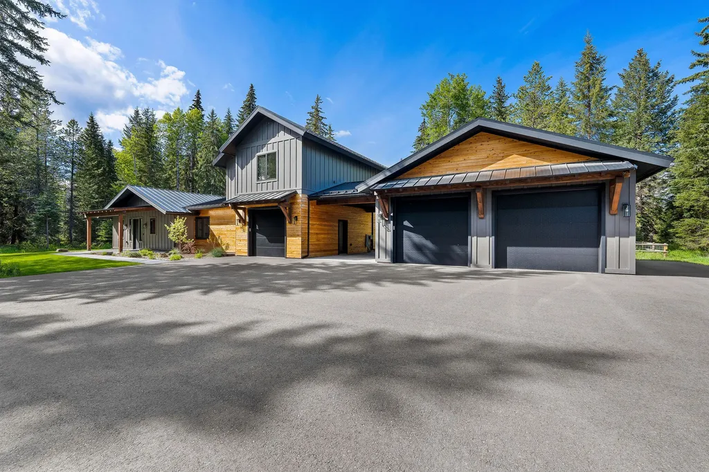 757 Lodgepole Road Whitefish MT 59937