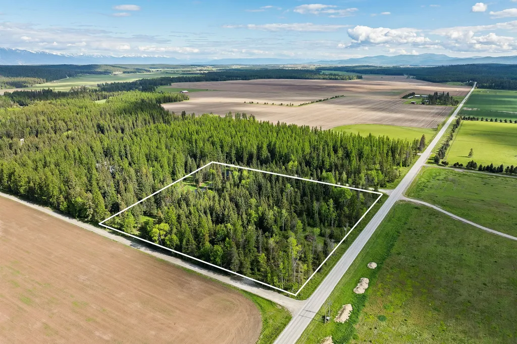 757 Lodgepole Road Whitefish MT 59937