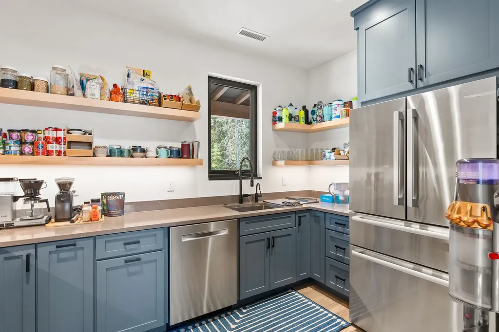 757 Lodgepole Road Whitefish MT 59937