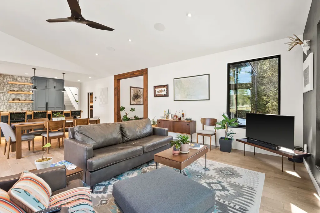 757 Lodgepole Road Whitefish MT 59937