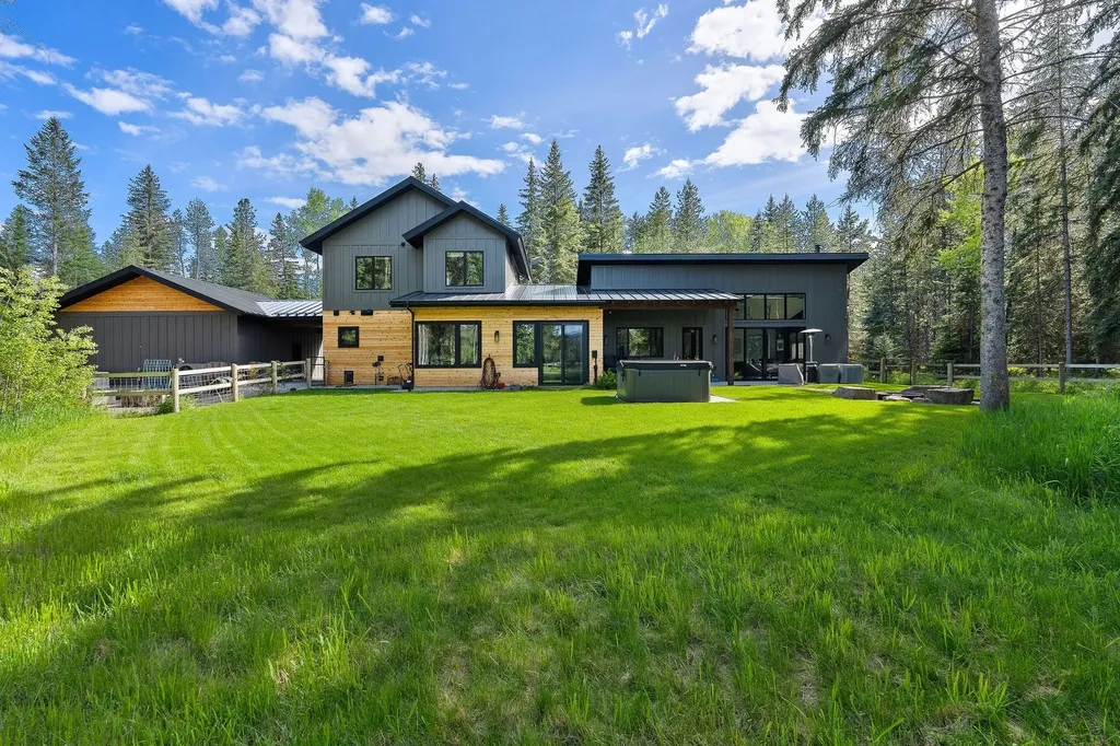 757 Lodgepole Road Whitefish MT 59937
