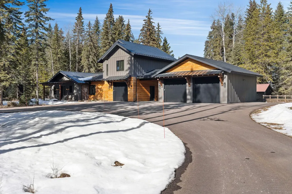 757 Lodgepole Road Whitefish MT 59937
