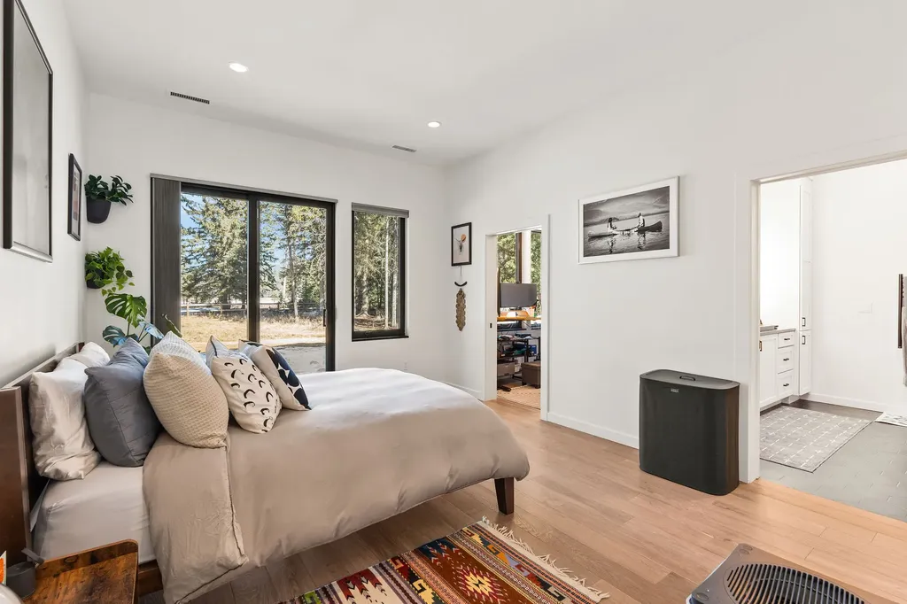757 Lodgepole Road Whitefish MT 59937