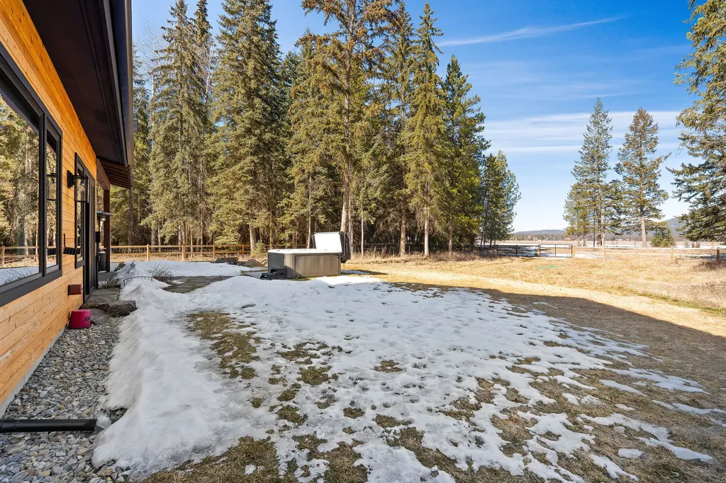 757 Lodgepole Road Whitefish MT 59937