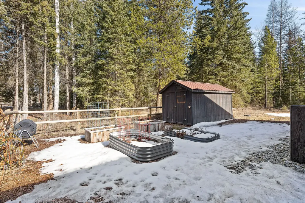 757 Lodgepole Road Whitefish MT 59937