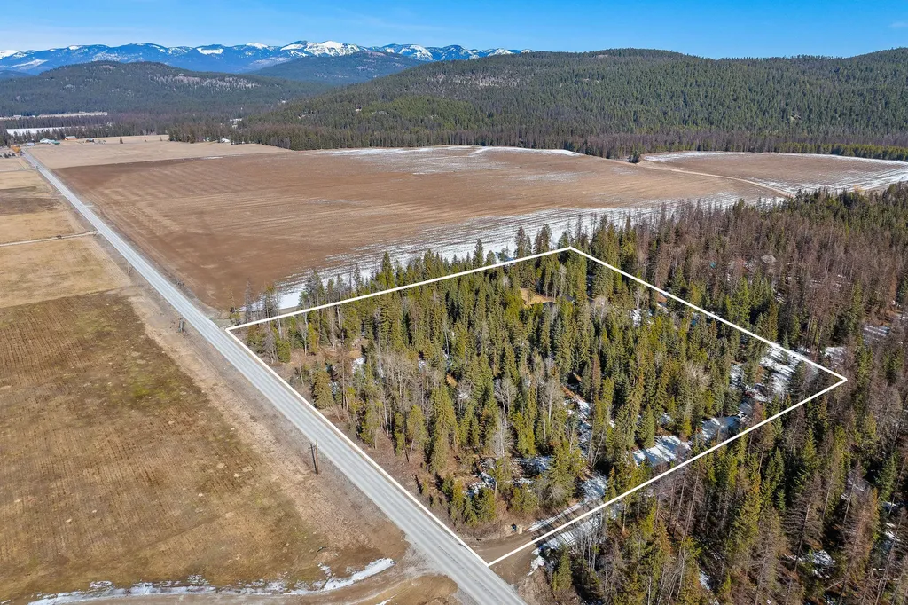 757 Lodgepole Road Whitefish MT 59937