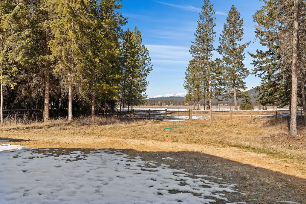 757 Lodgepole Road Whitefish MT 59937