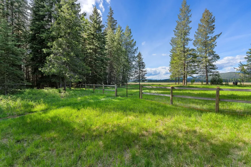 757 Lodgepole Road Whitefish MT 59937