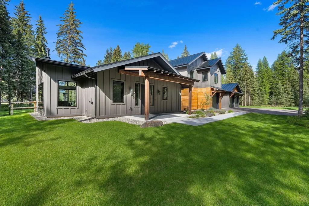 757 Lodgepole Road Whitefish MT 59937
