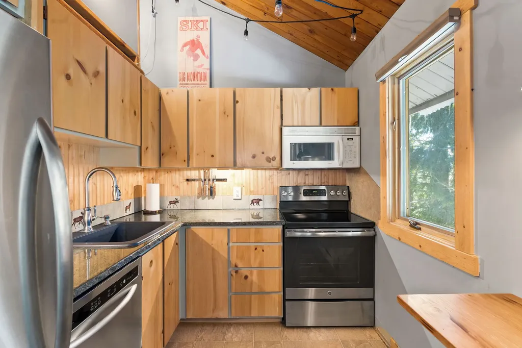 37 Alder Way Whitefish MT 59937