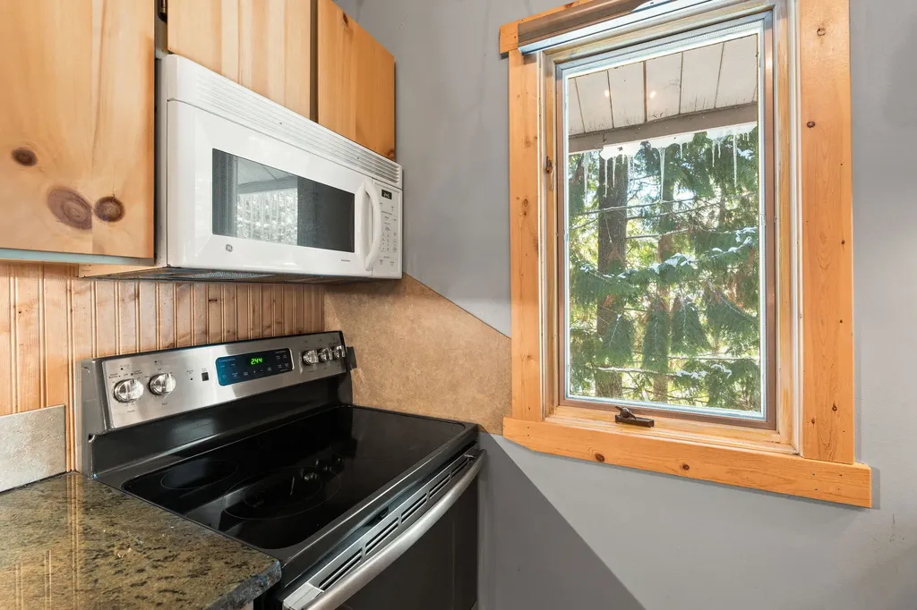 37 Alder Way Whitefish MT 59937