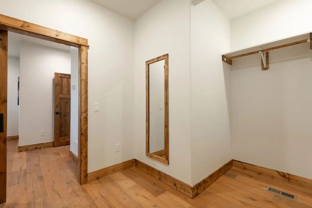 21 Mansfield Loop Montana City MT 59634