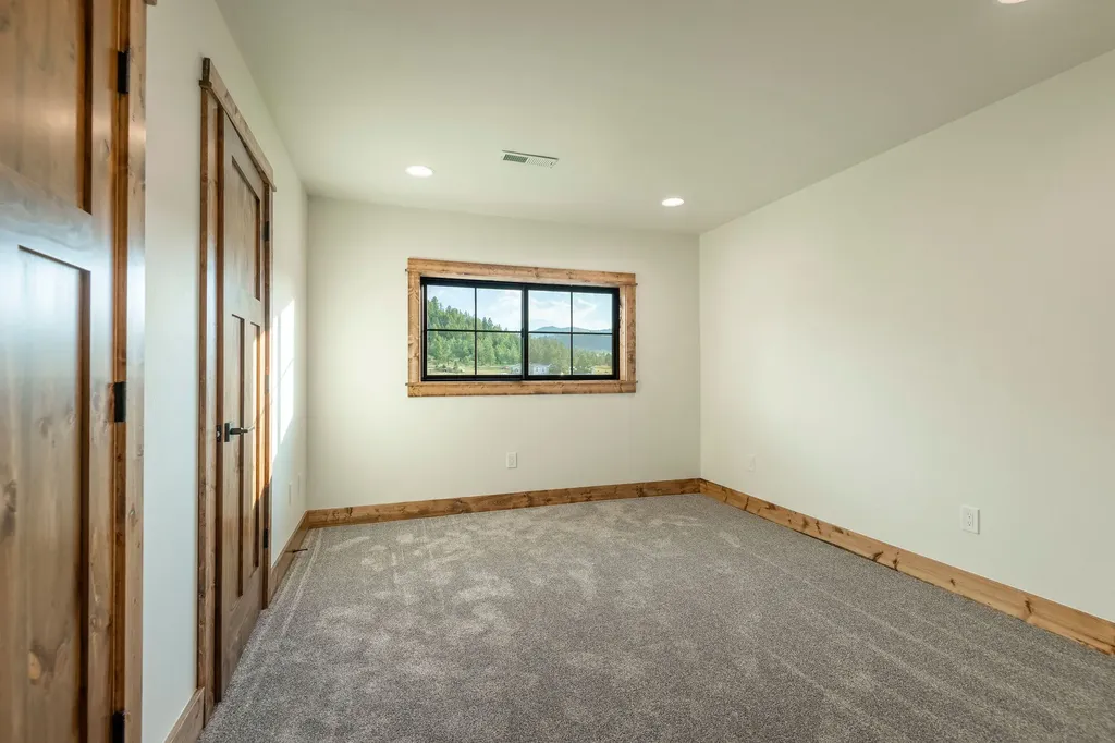 21 Mansfield Loop Montana City MT 59634