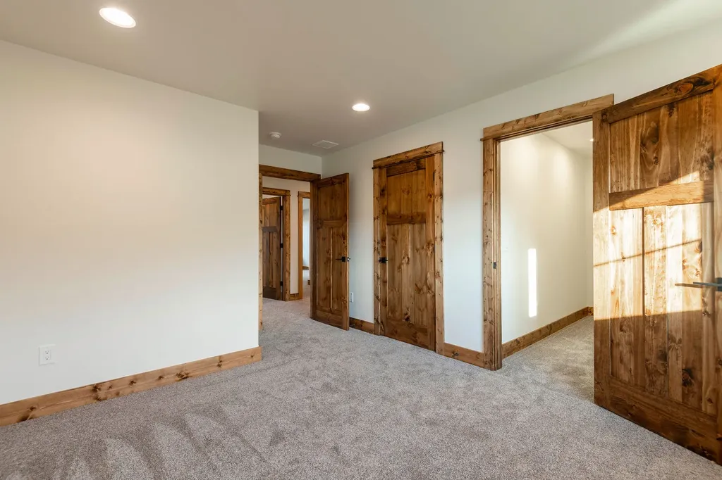 21 Mansfield Loop Montana City MT 59634