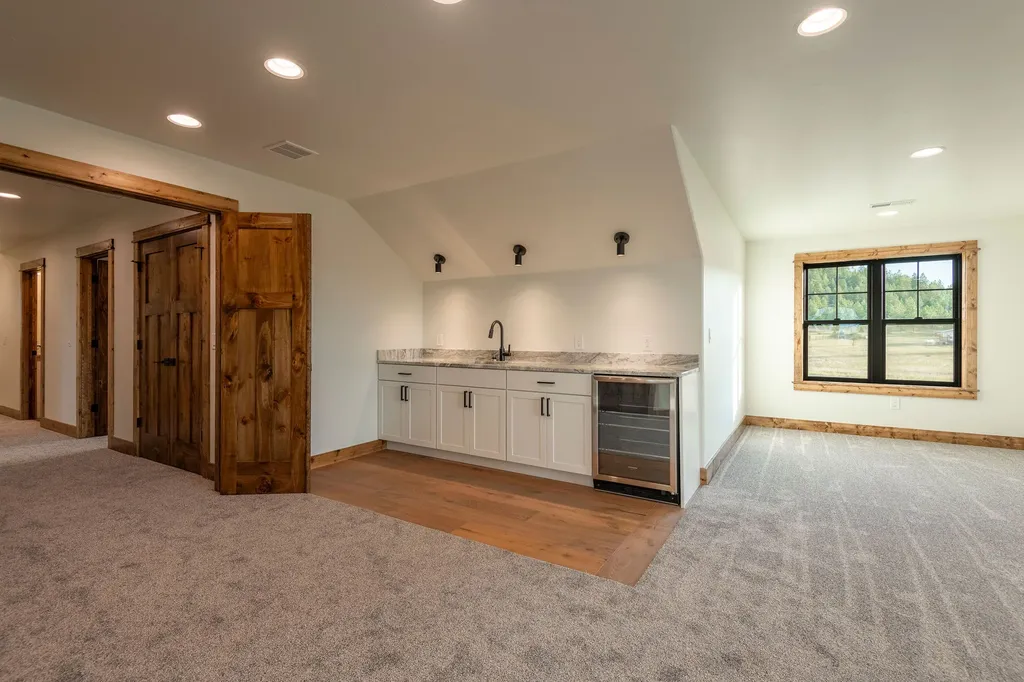 21 Mansfield Loop Montana City MT 59634