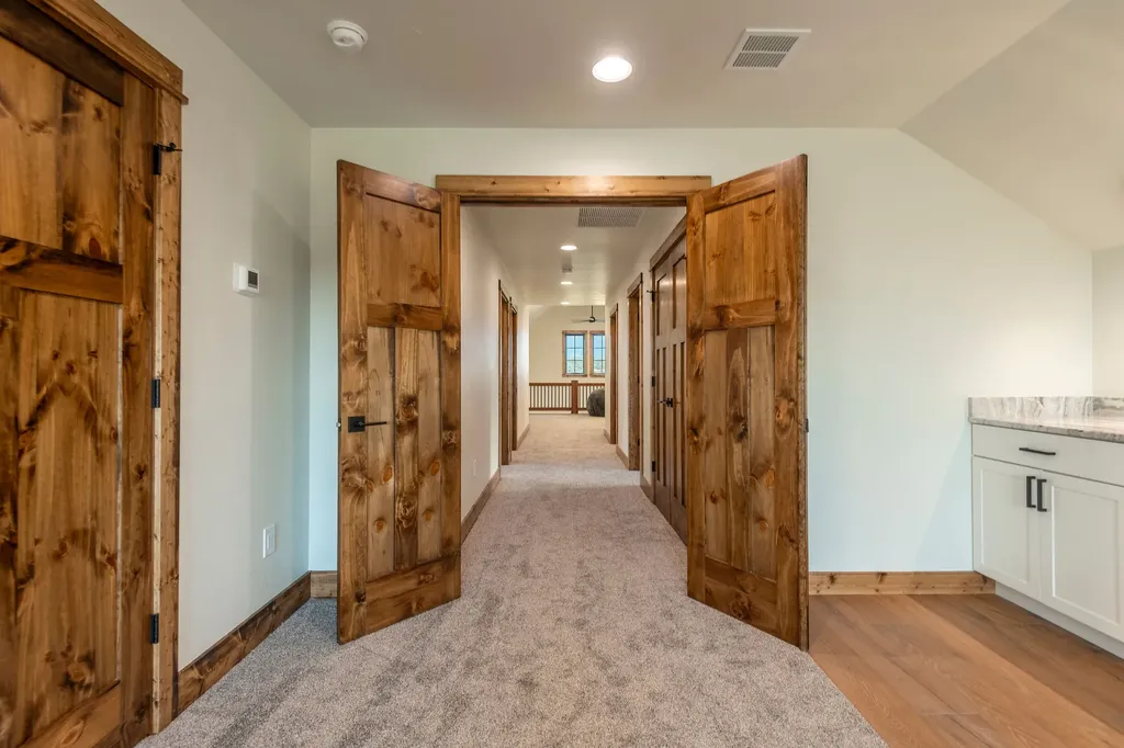 21 Mansfield Loop Montana City MT 59634