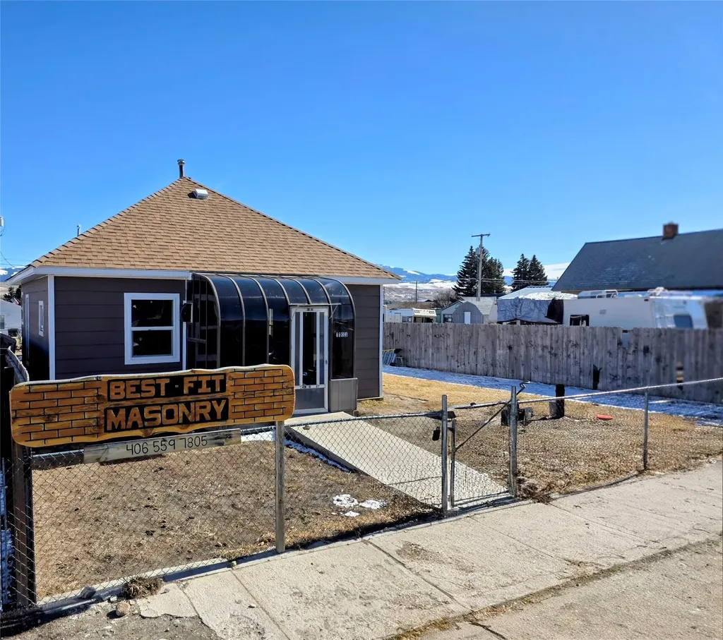1103 Washington Street Deer Lodge MT 59722
