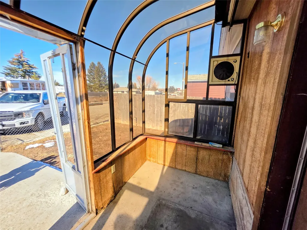 1103 Washington Street Deer Lodge MT 59722